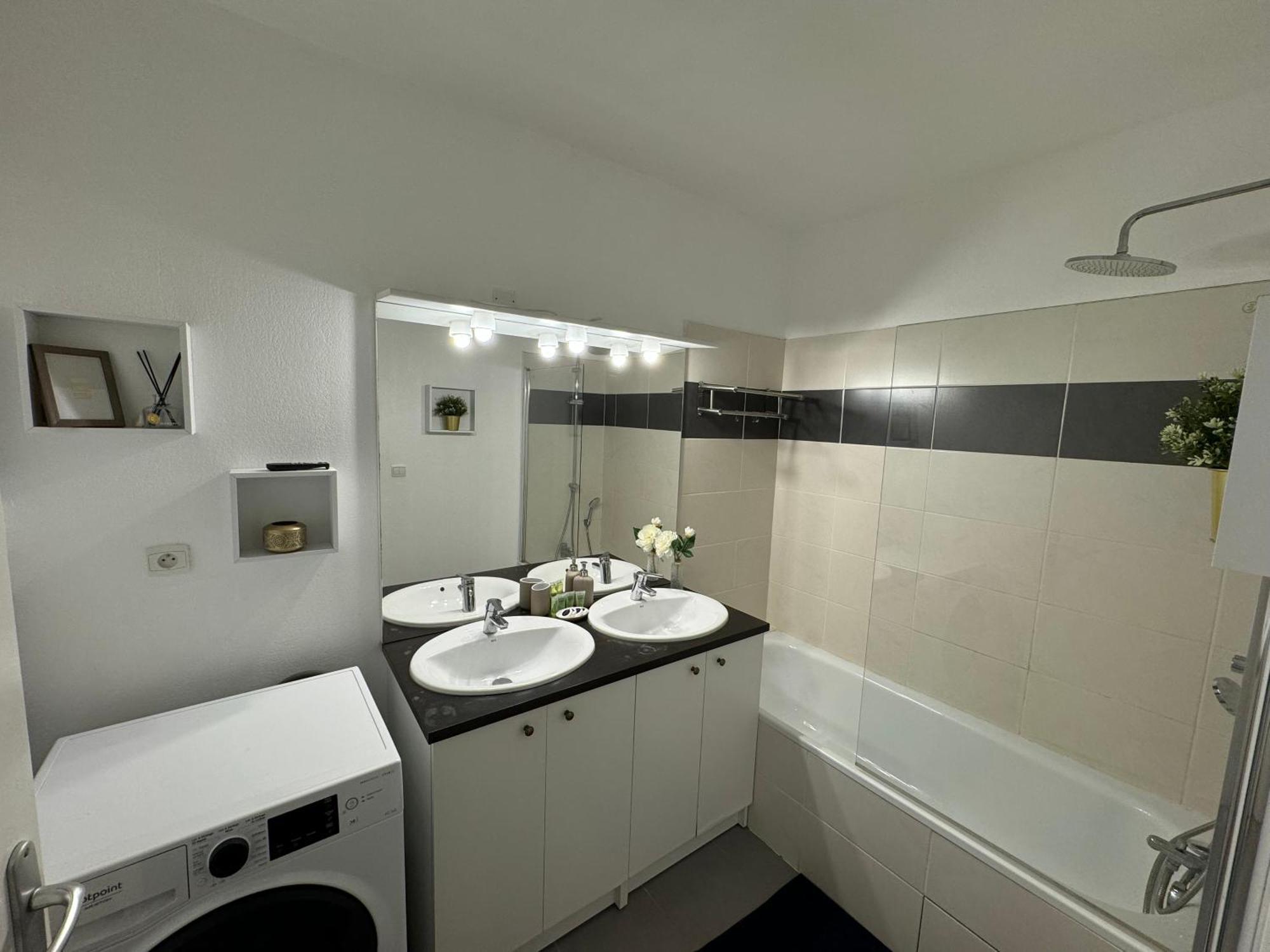 Cosy Appart T3 Au Pied Du Metro Et Commerces Toulouse Ngoại thất bức ảnh